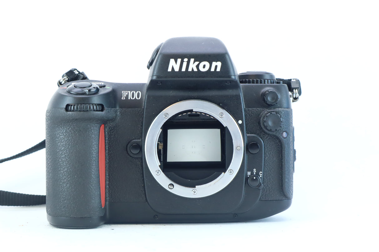 Nikon F100 35mm SLR
