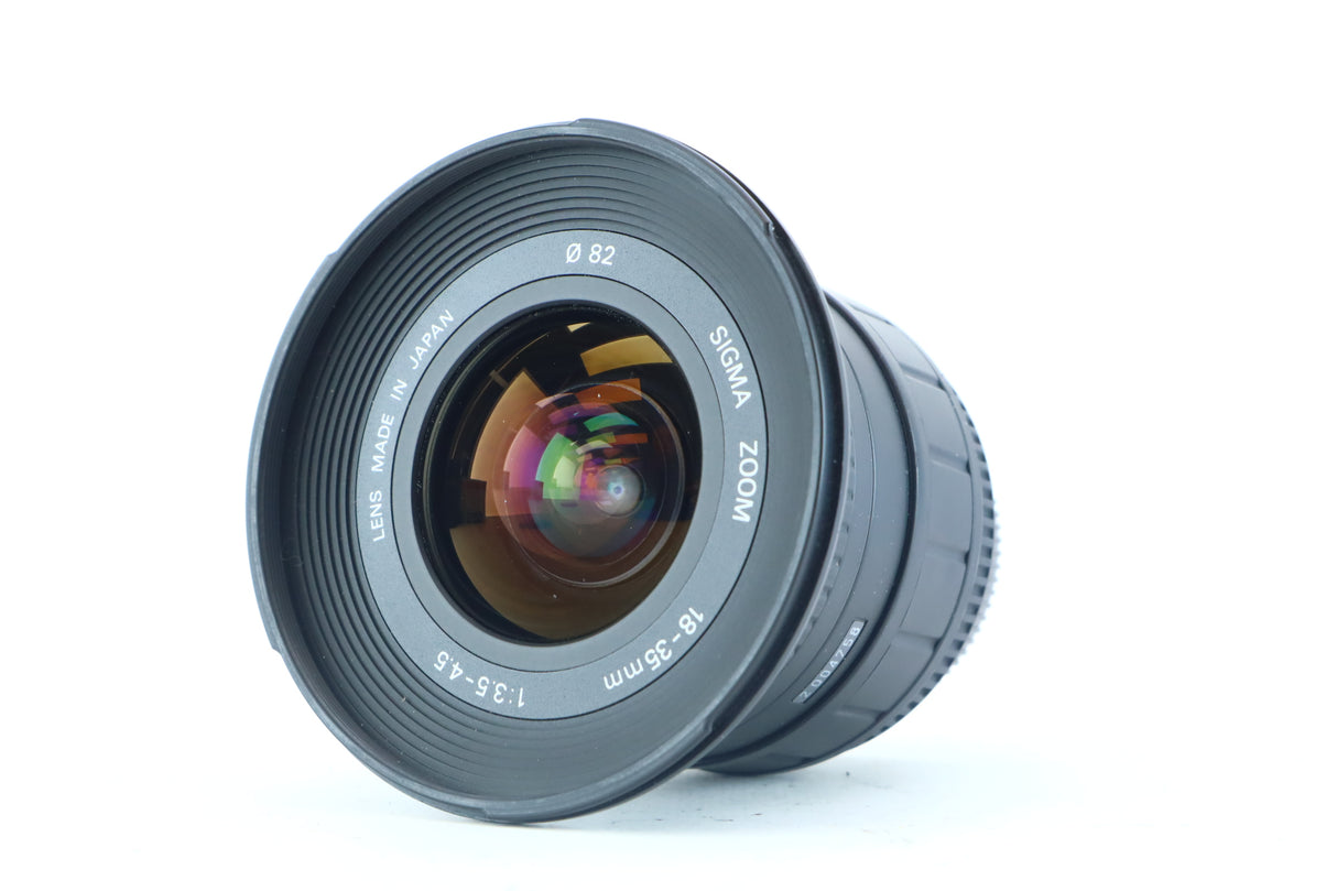 Sigma 18-35mm f/3.5-4.5