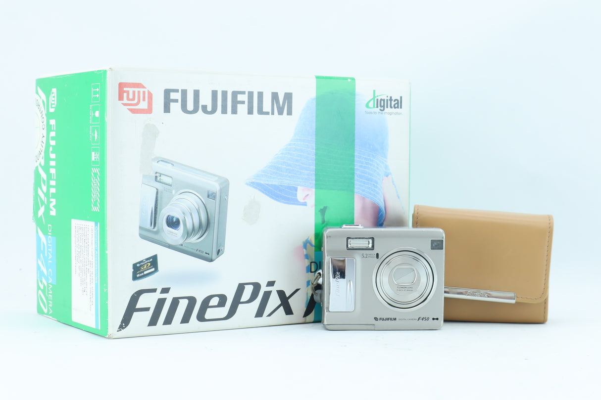 Fujifilm FinePix F450 | S/N: 4GL09158
