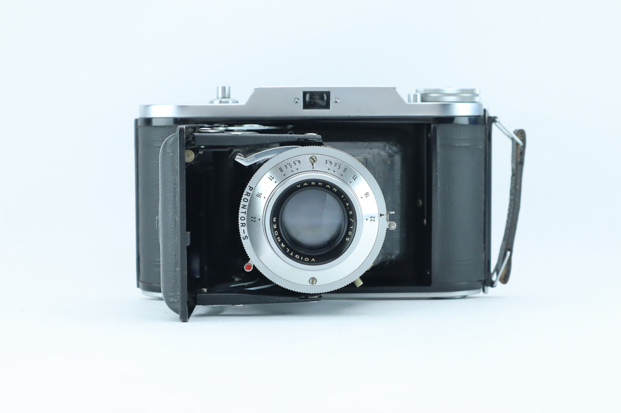 Voigtländer Bessa I (Vaskar 105mm f/4.5)