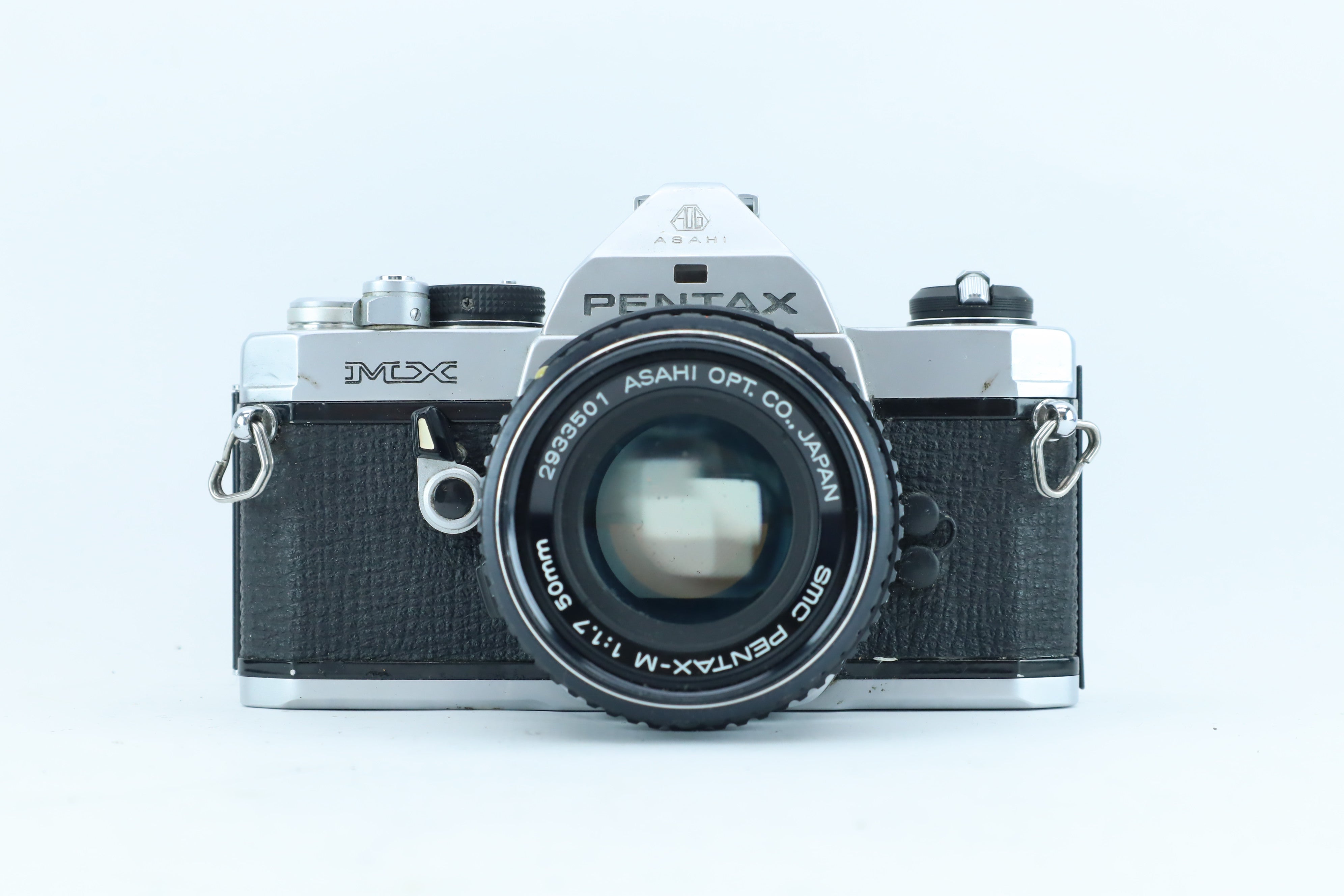 Pentax MX | S/N: 4186591 with SMC Pentax-M 50mm f/1.7 – Hard to