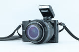 Samsung NX1000 | S/N: A4D2CN0D30005HK with Samsung 20-50mm f/3.5-5.6 ED i-Function