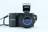 Samsung NX1000 | S/N: A4D2CN0D30005HK with Samsung 20-50mm f/3.5-5.6 ED i-Function