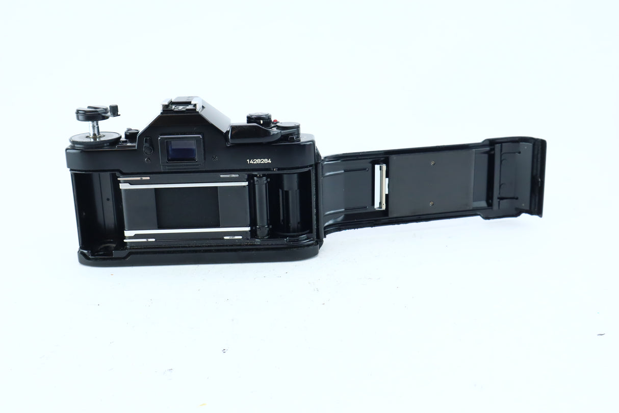 Canon A-1 35mm SLR Kit with FD 50mm f/1.8