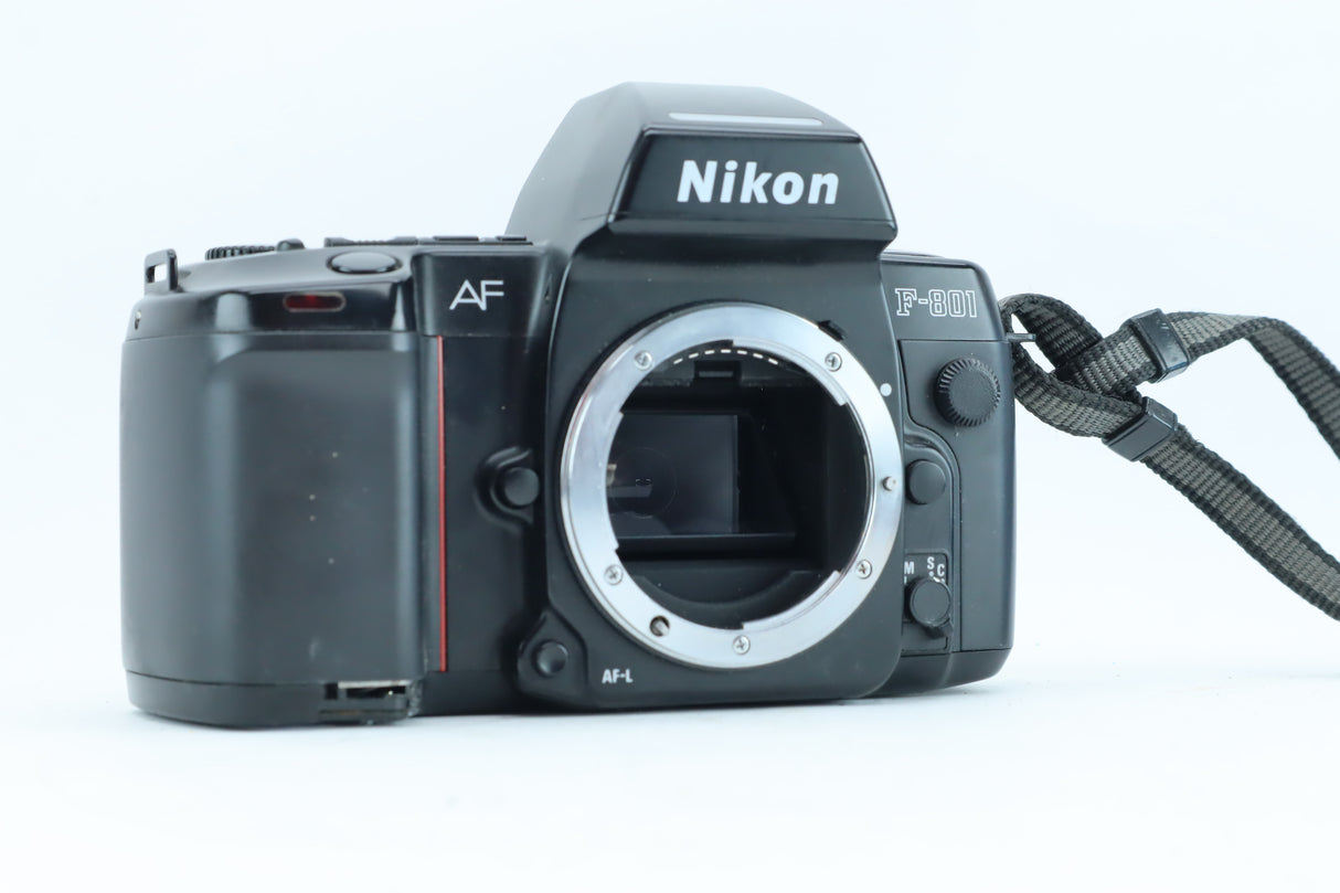 Nikon F-801