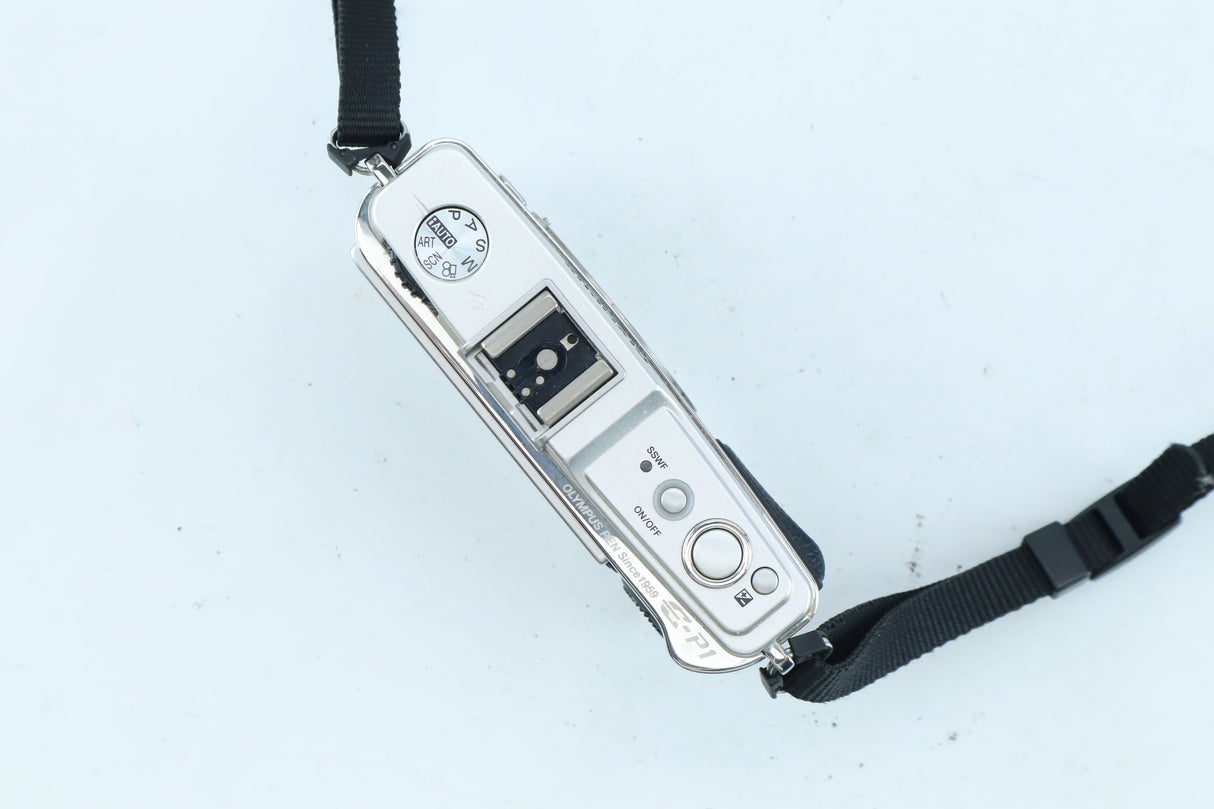 lympus PEN E-P1 | S/N: H46518831