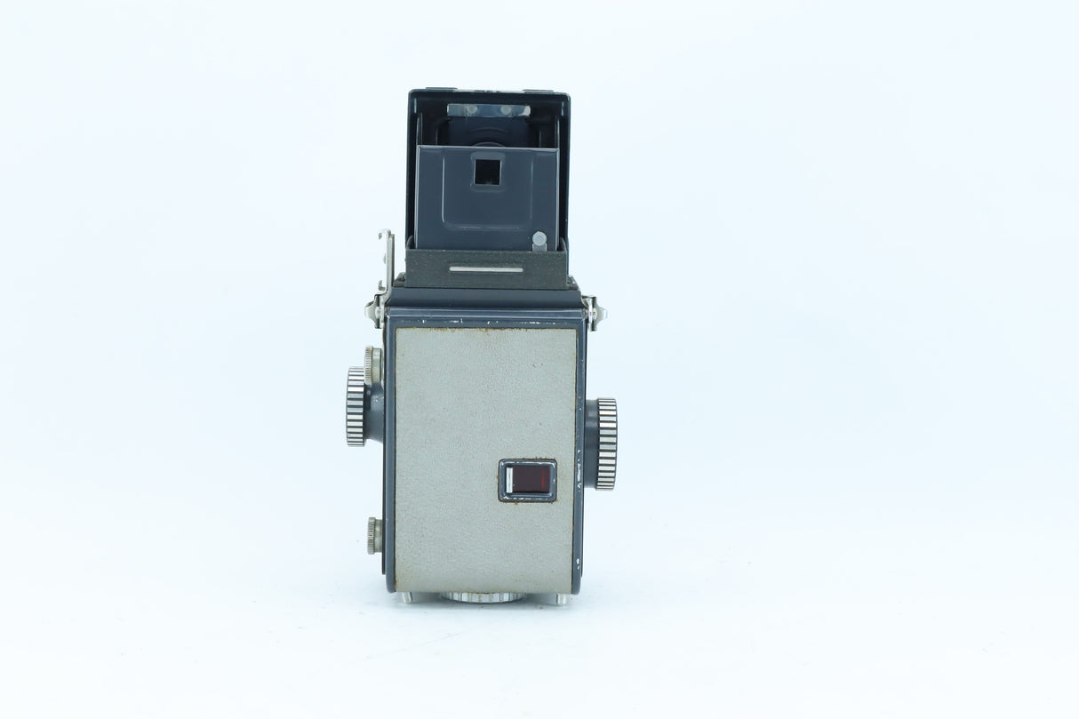 Yashica 44 | S/N: 5040199