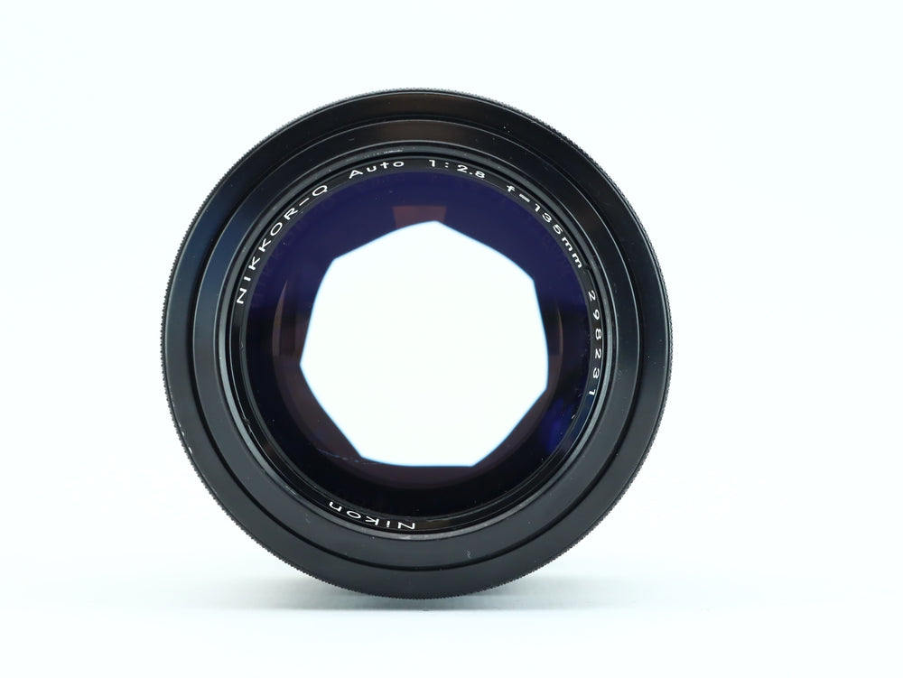 Nikon Nikkor-Q Auto 135mm f2.8 Non-Ai Objectif d'appareil photo Nikon Nikkor-Q Auto 135mm f2.8 Non-Ai Objectif d'appareil photo