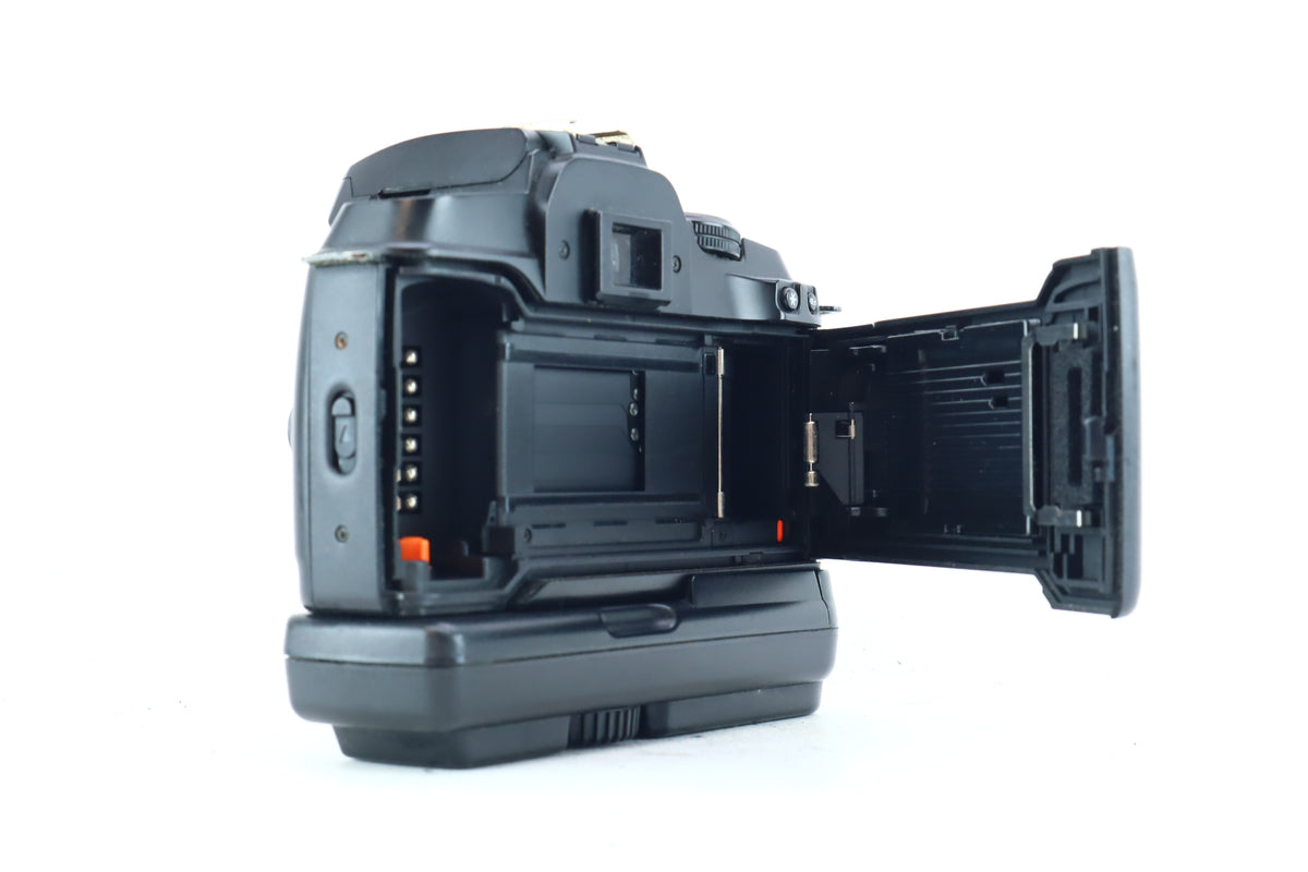 Canon EOS 5000 35mm SLR