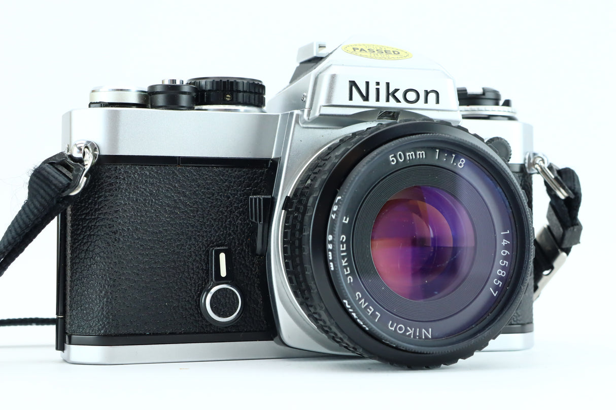 Nikon FE + 50mm 1,8 lens