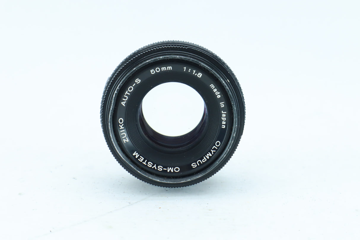 Olympus OM-System Zuiko Auto-S 50mm f/1.8 | S/N: 5771995