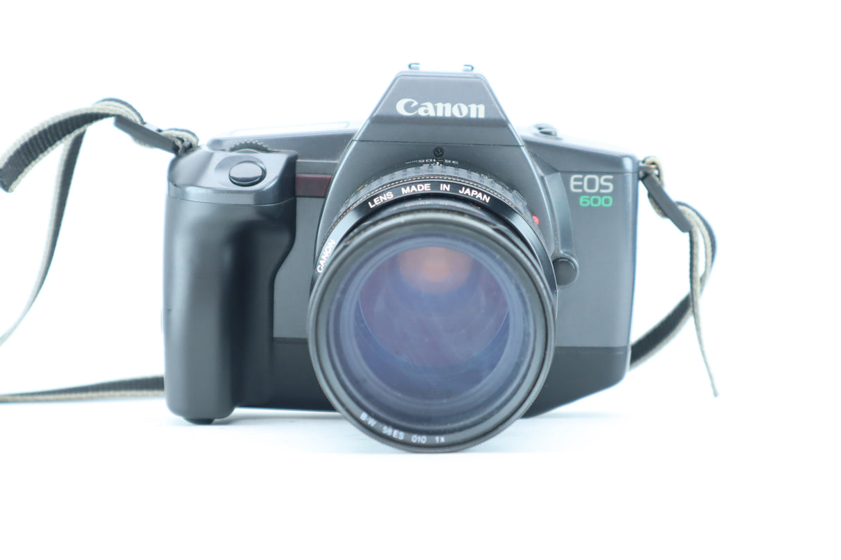 Canon EOS 600 & EF 35-105mm f/4.5-5.6 | S/N: 2586339