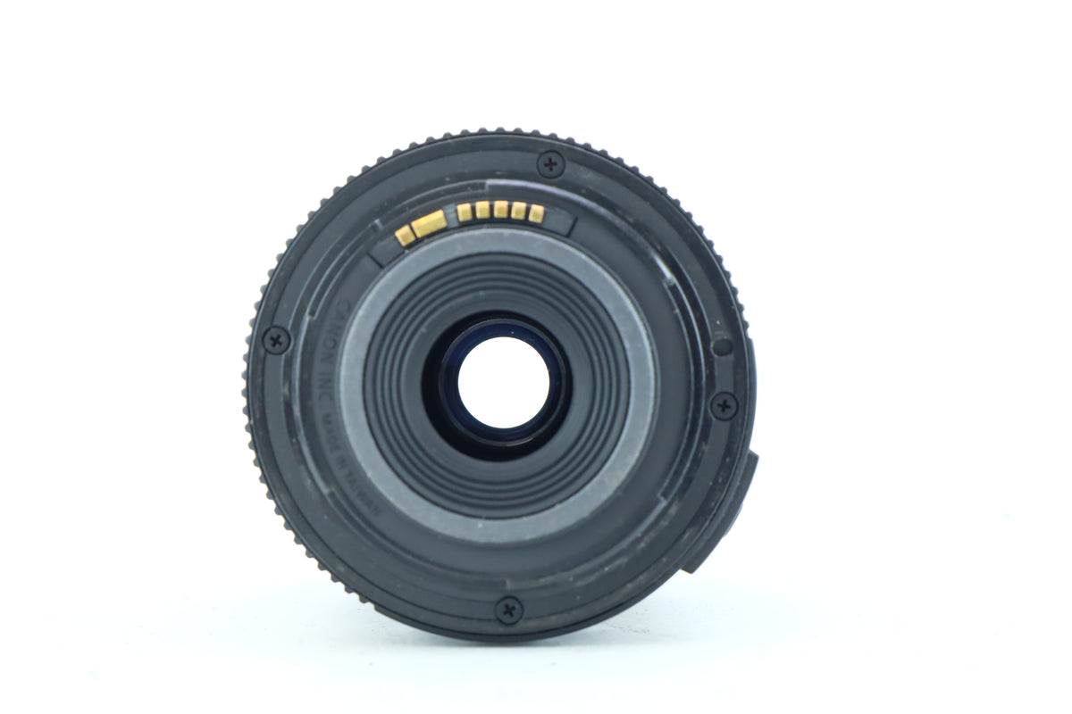 Canon EF-S 18-55mm f/3.5-5.6 USM