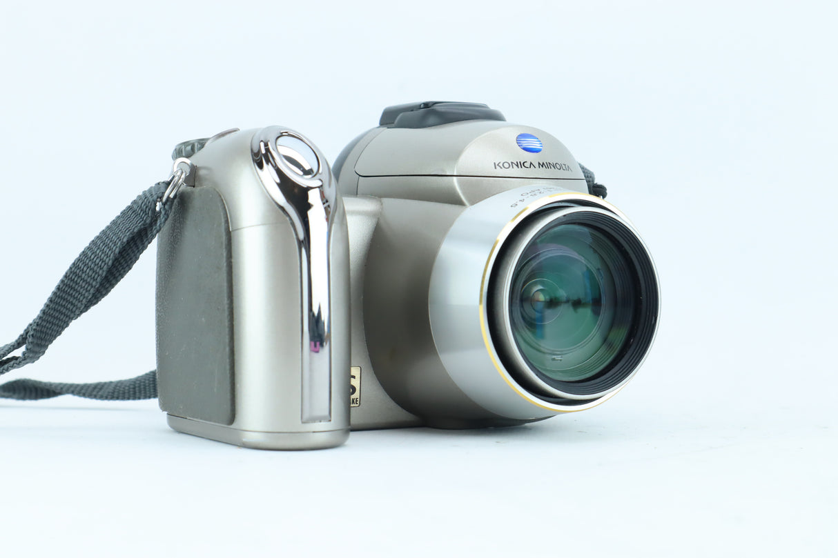 Konica Minolta DiMAGE Z3 | S/N: 41529997