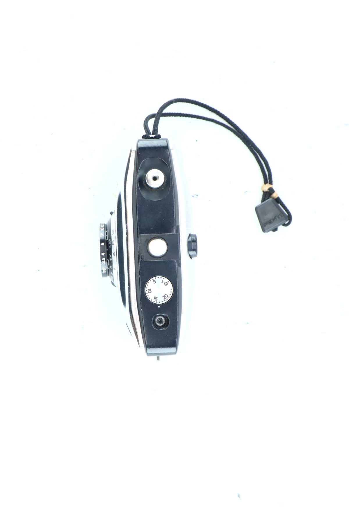 Penti II 35mm Half-Frame Compact