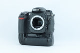 Nikon D200 (Body Only) | S/N: 4126066