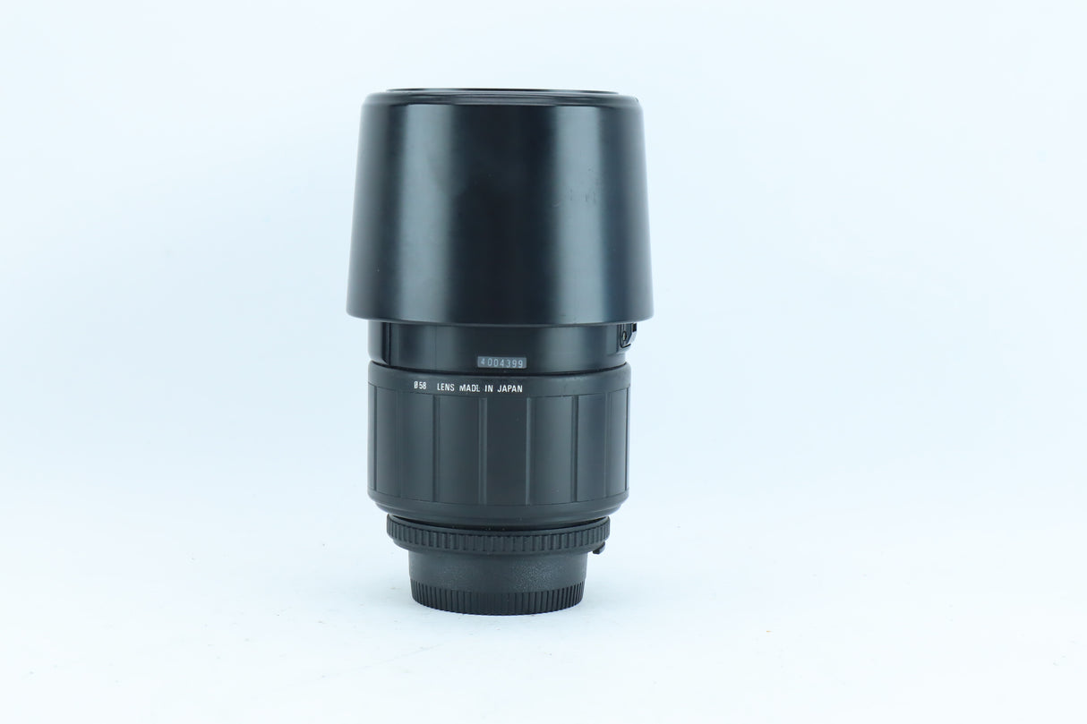 Sigma 70-300mm f/4-5.6 APO Macro | S/N: 4004399