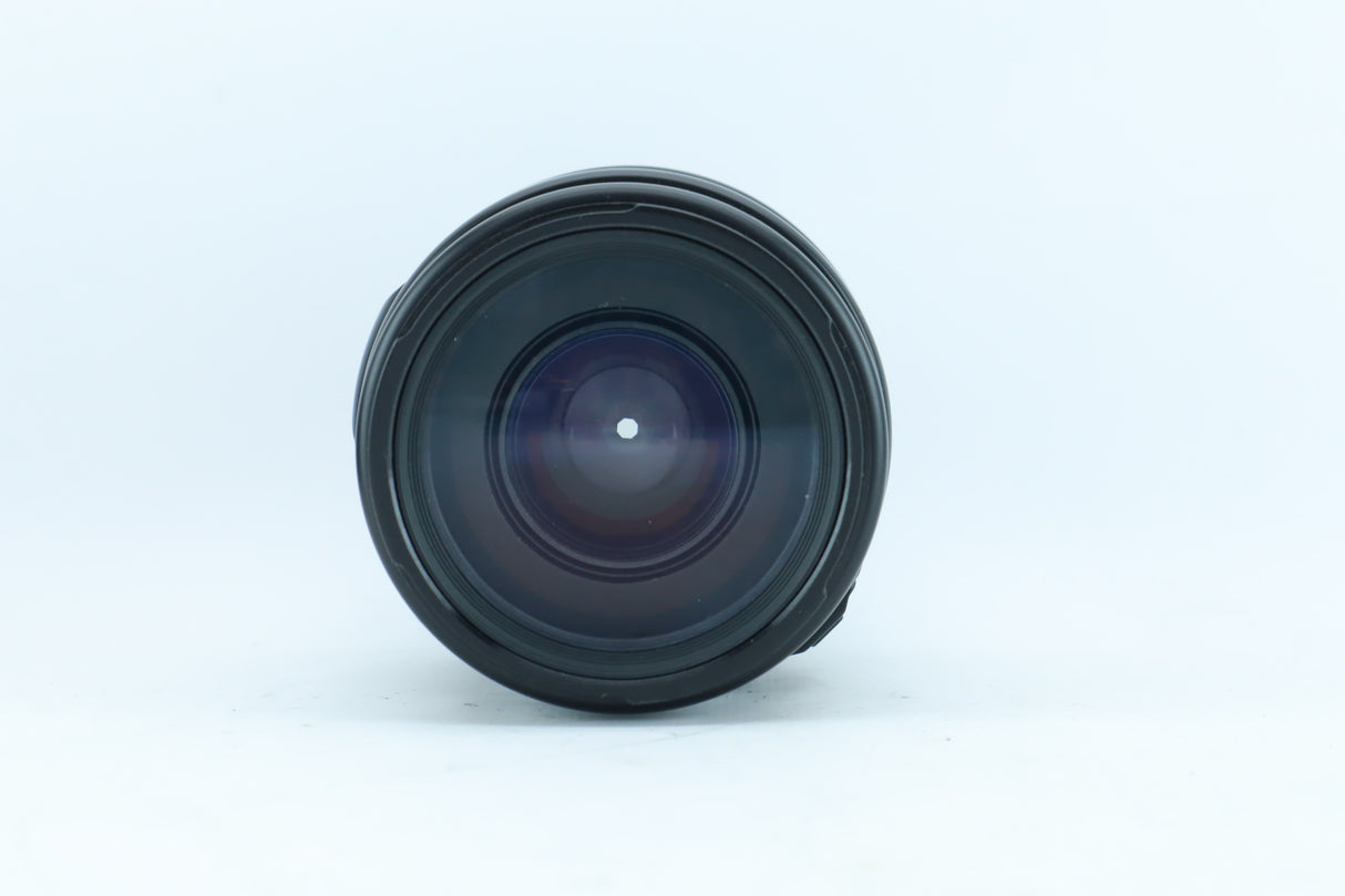 Sigma 70-300mm f/4-5.6 APO Macro | S/N: 4004399
