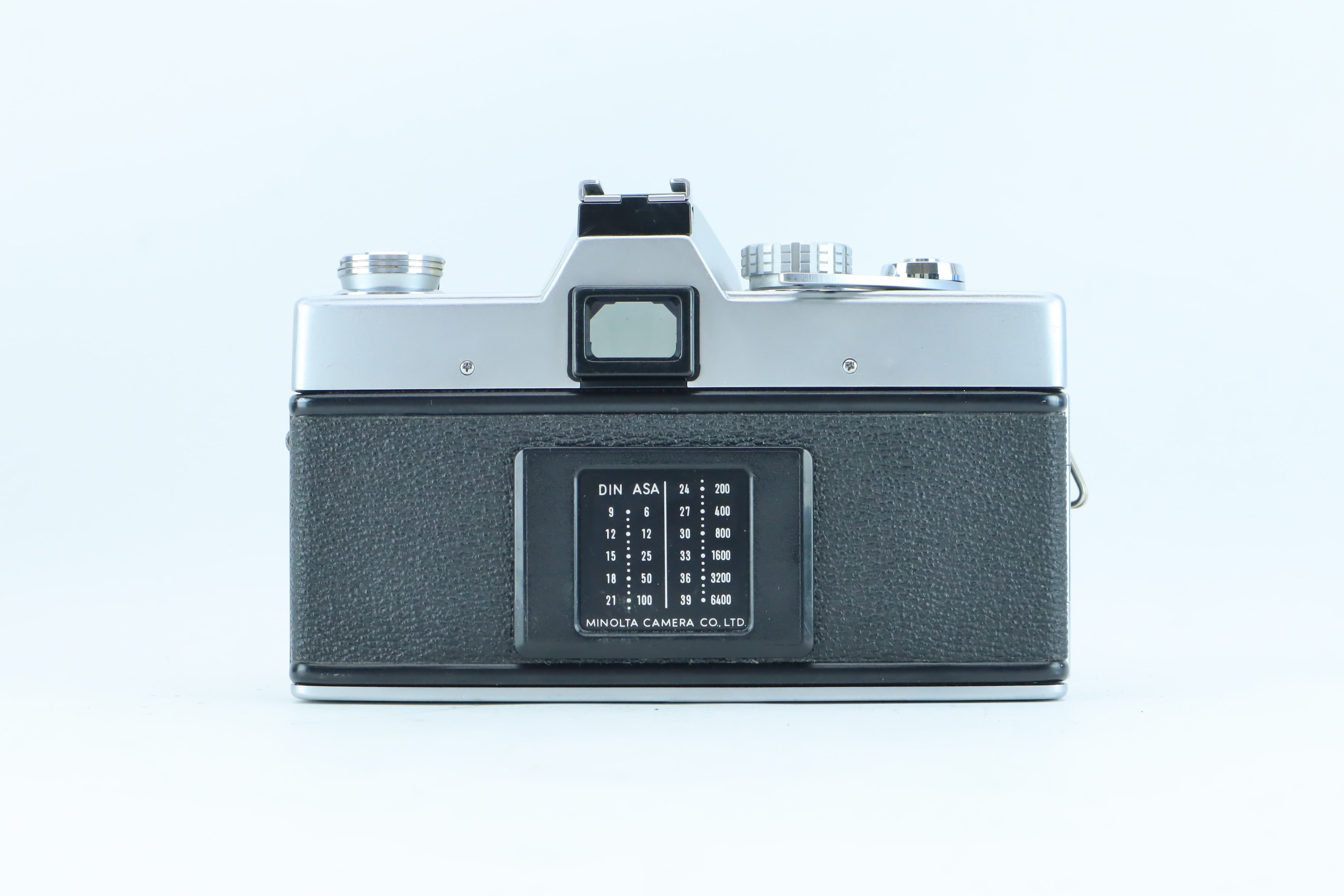 R*e様 minolta SR-T Super 一眼レフカメラ　ROKKOR レ 赤城耕一：第5回 SR-T101と比較して、SUPERは何が改良されたか