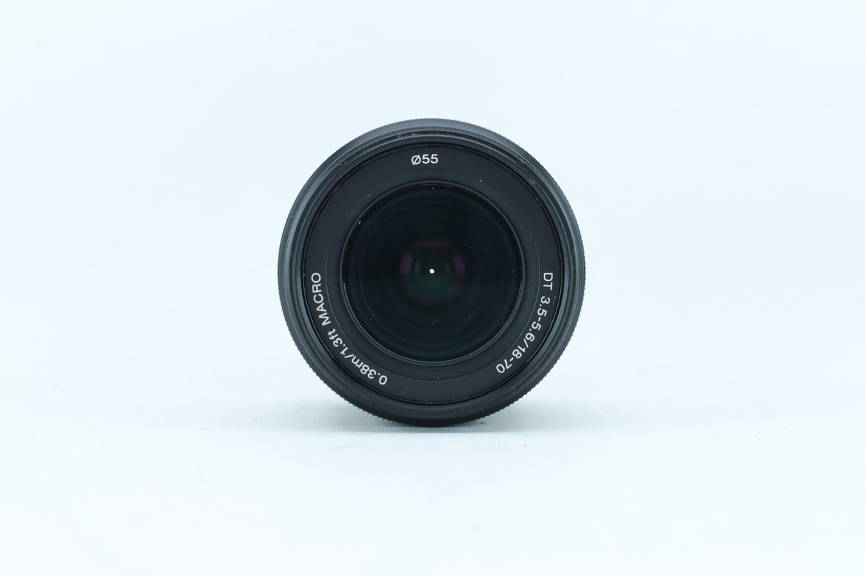 Sony DT 18-70mm f/3.5-5.6 Macro
