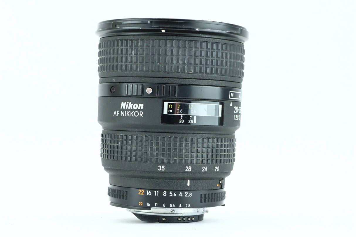 Nikon AF NIKKOR 20-35mm 2,8D
