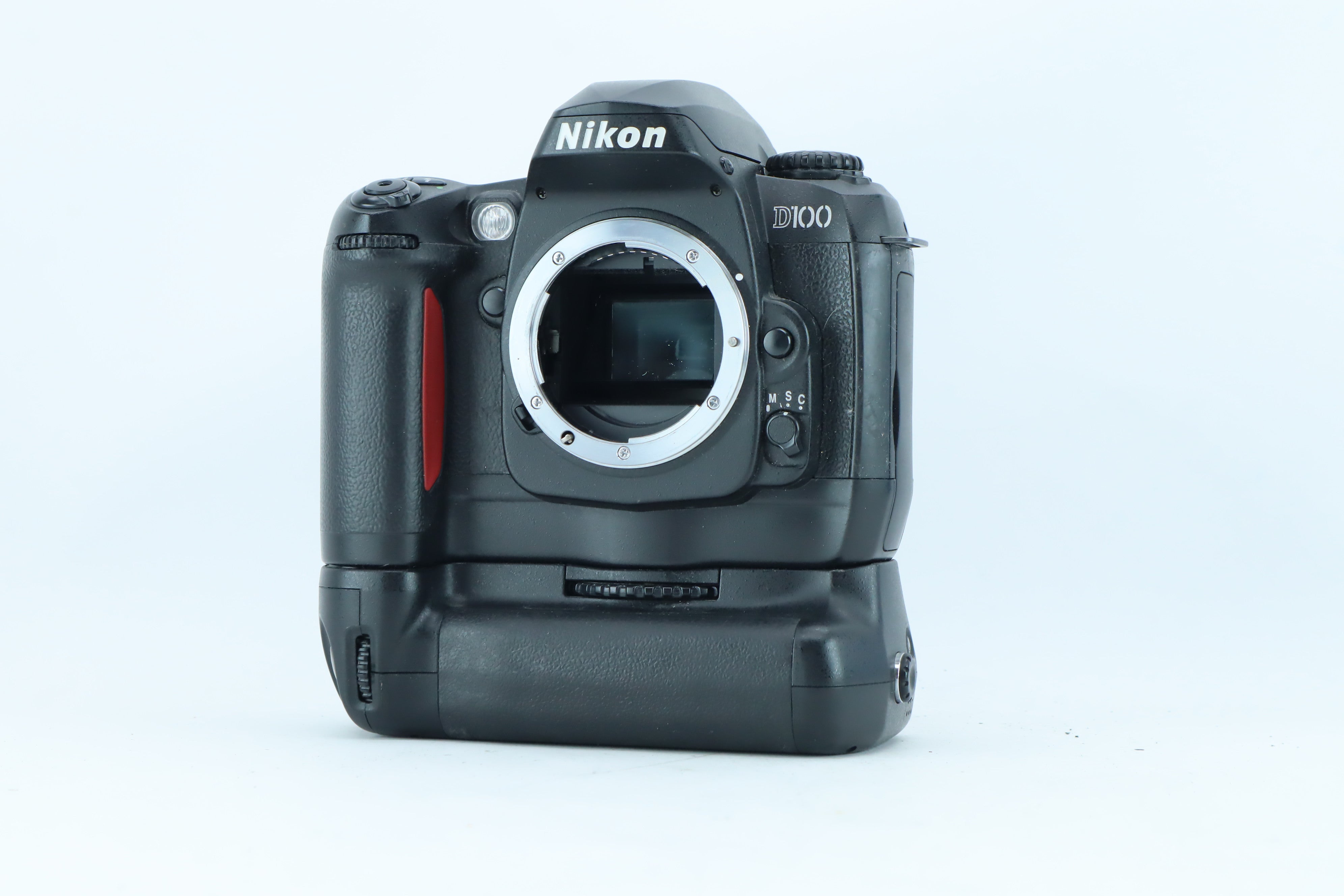 Nikon D100 ボディ Nikon D100 (Body Only) – Hard to Find Camera Store