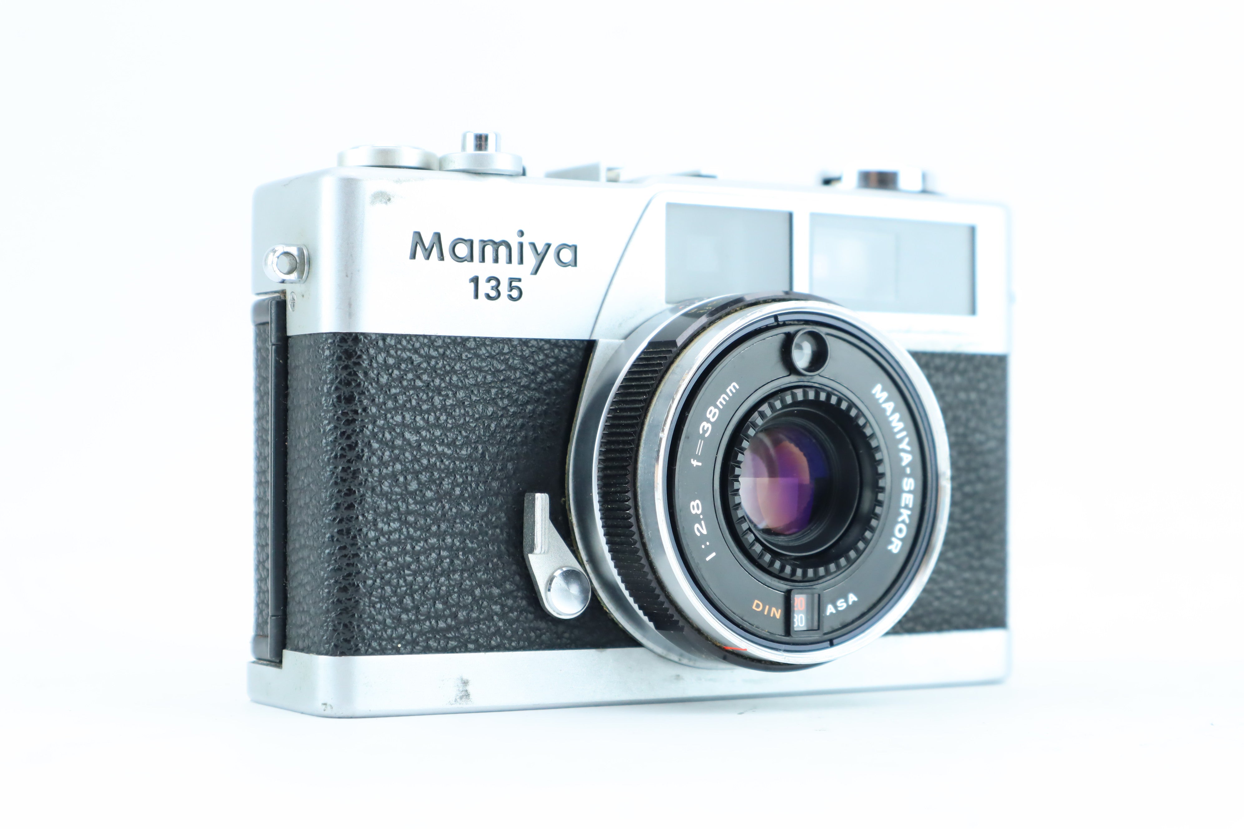 Mamiya 135 EE with Mamiya-Sekor 1:2.8 f=38mm lens – Hard to Find
