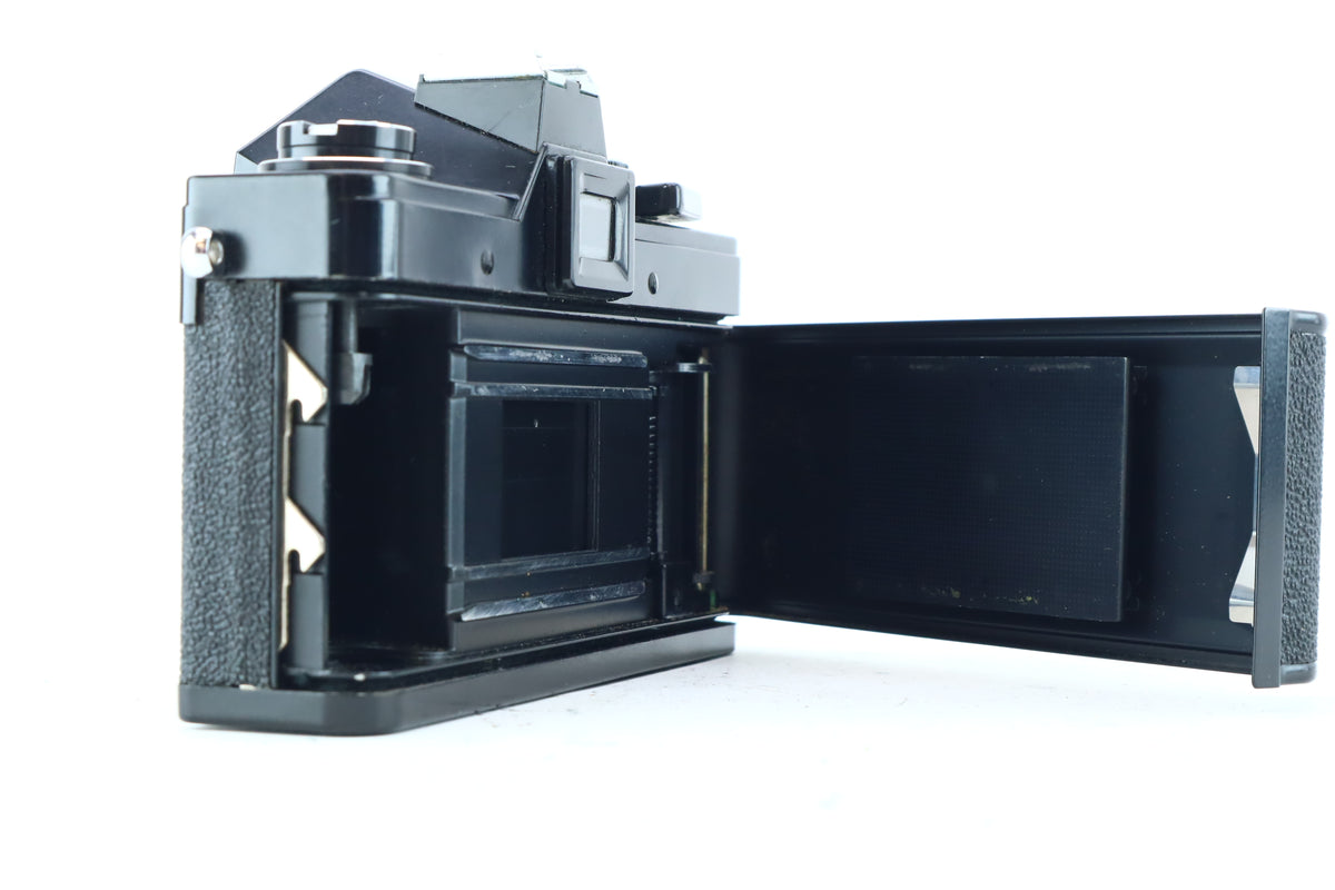 Praktica LTL 3 35mm SLR