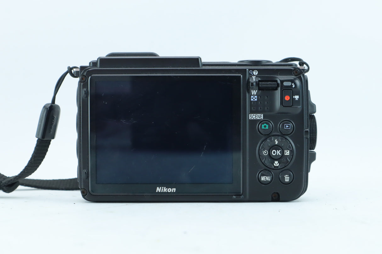 Nikon Coolpix W300 / AW130 Series