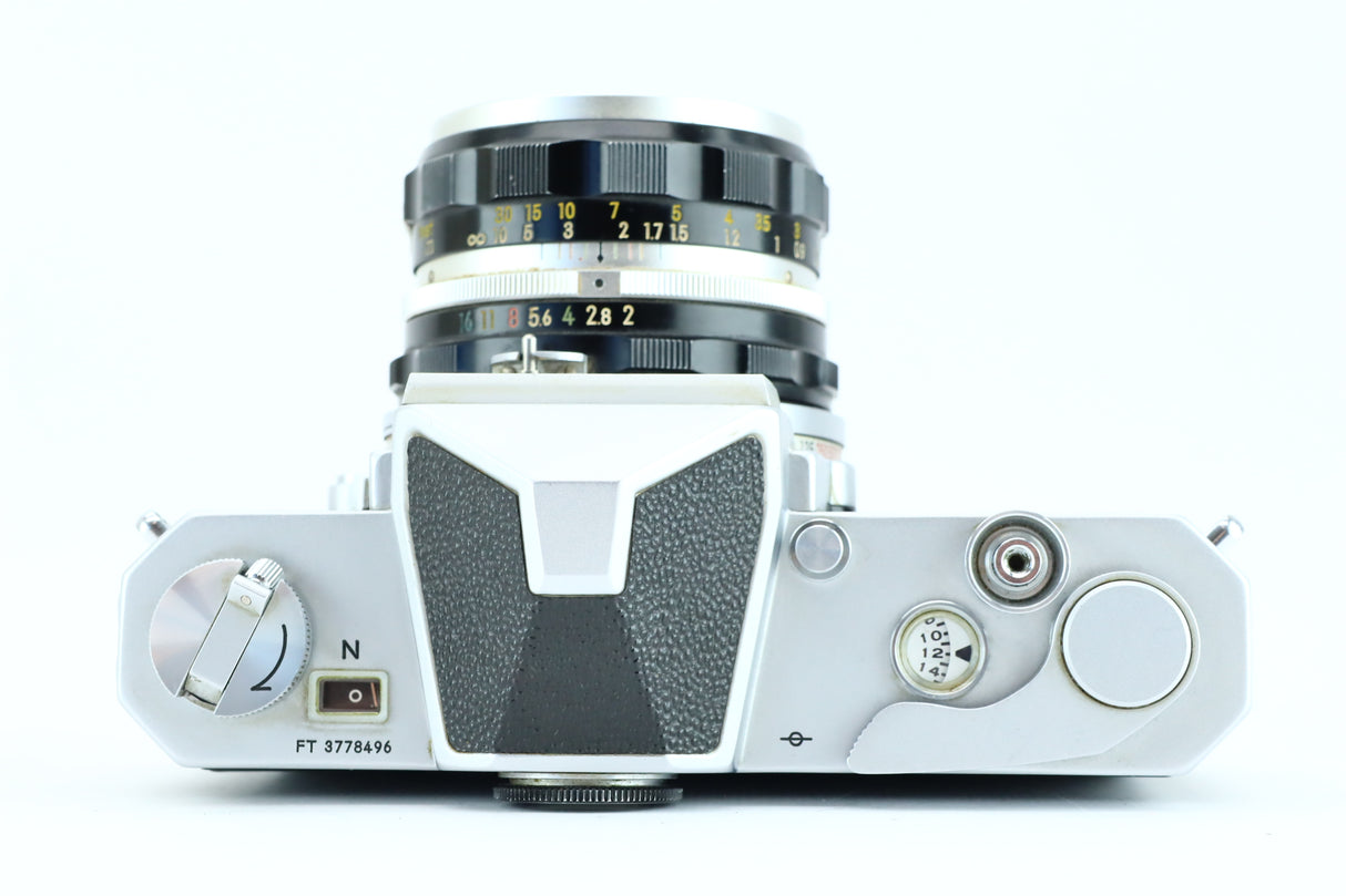 Nikkormat FT + Nikon NIKKOR-H 50mm 2