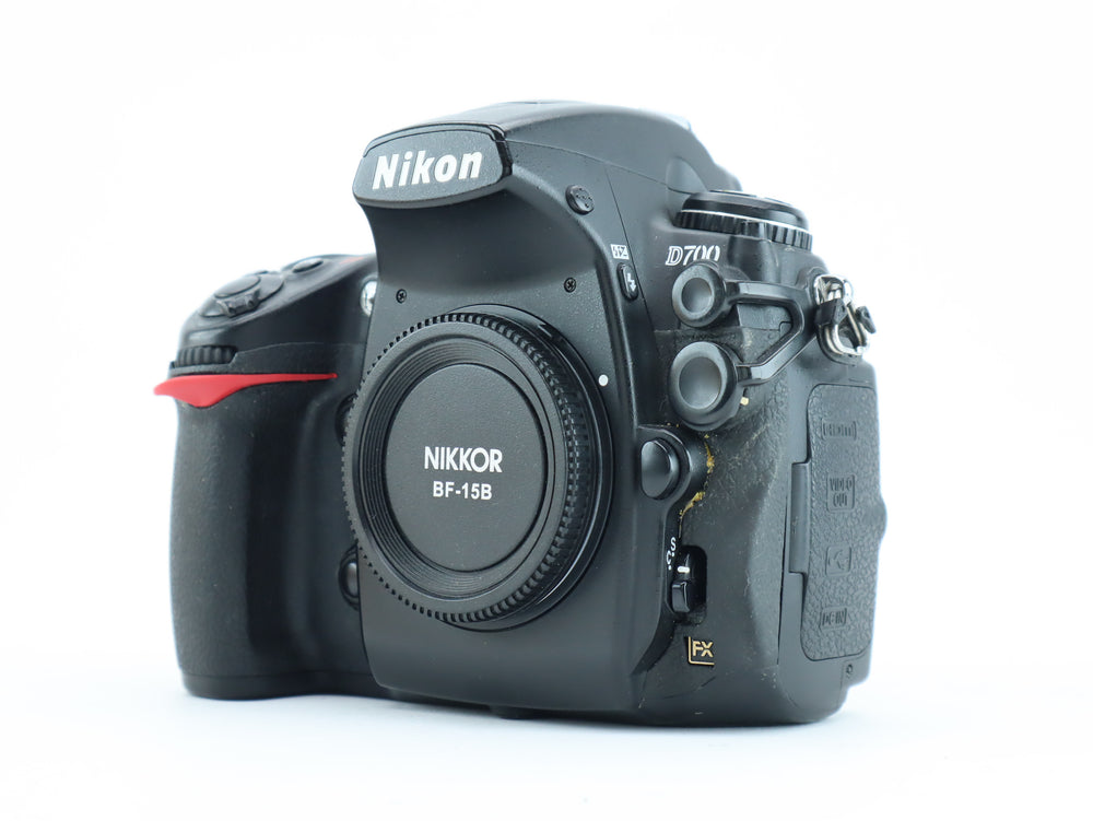 Nikon D700 body set – Hard to Find Camera Store