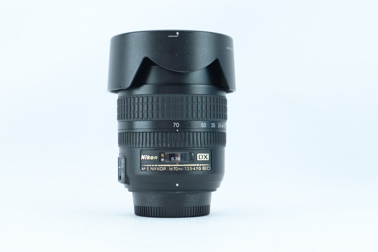 Nikon AF-S DX Zoom-Nikkor 18-70mm f/3.5-4.5G IF-ED