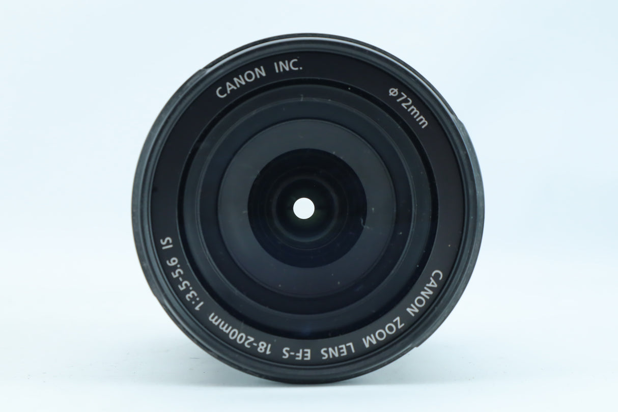 Canon EF-S 18-200mm f/3.5-5.6 IS