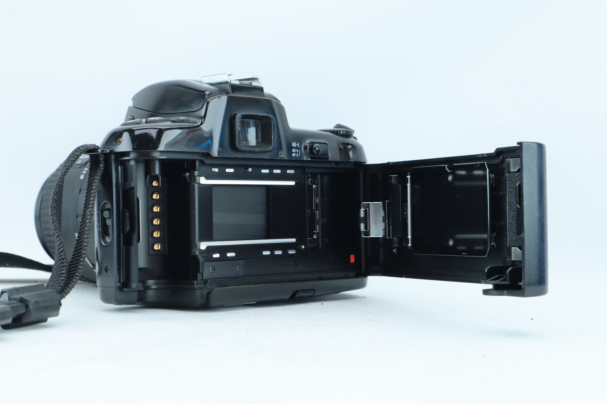 Nikon F-601 with Sigma AF Macro 50mm f/2.8