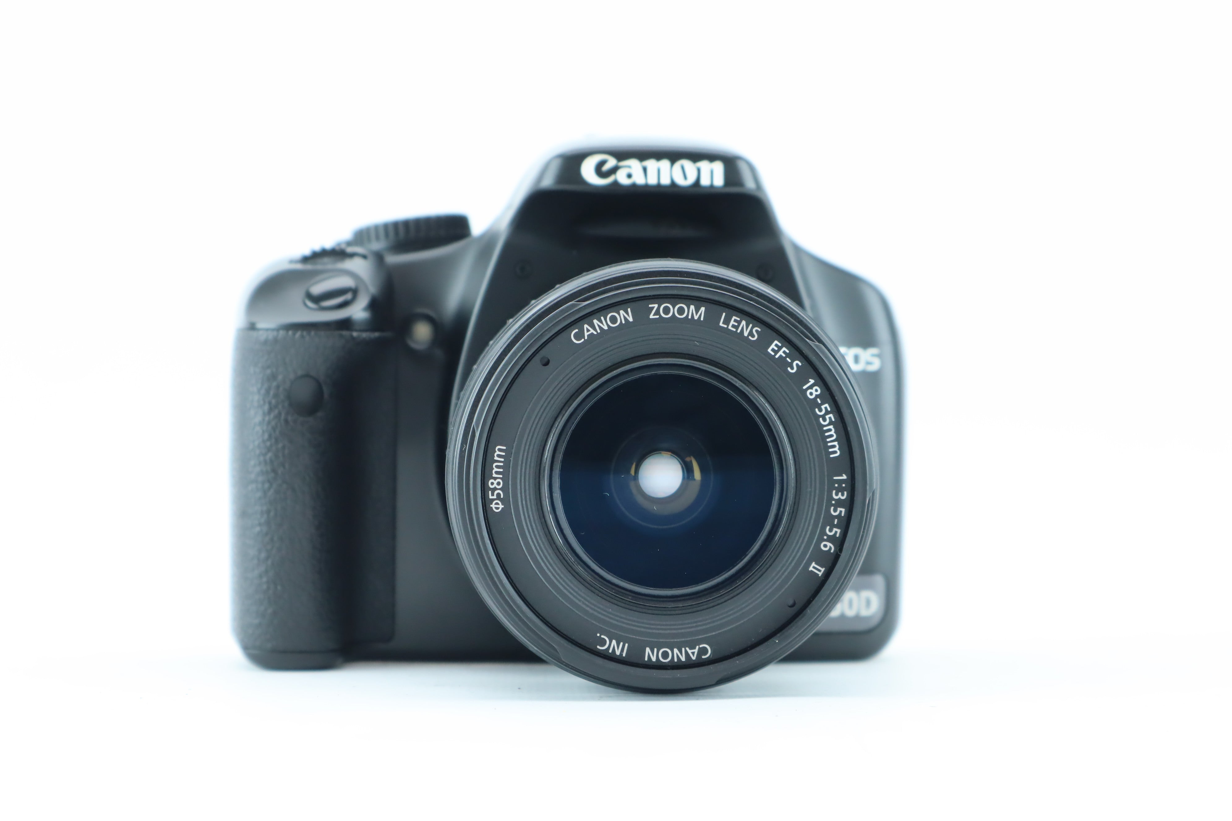 Canon EOS 450D with Canon zoom lens EF-S 18-55mm 1:3.5-5.6 – Hard