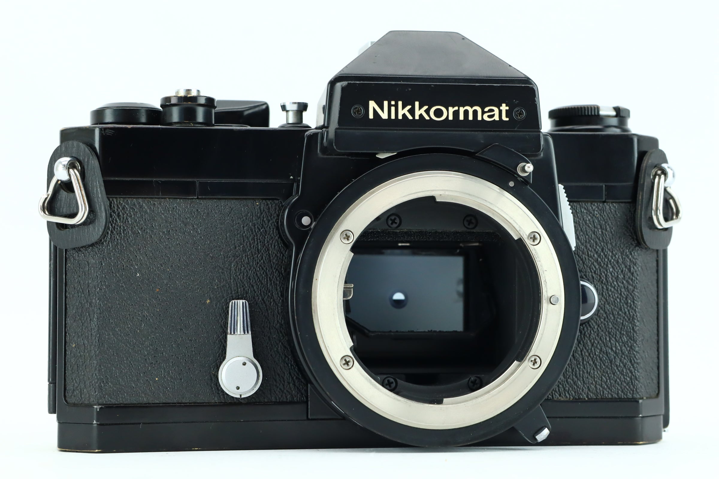 Nikomat FT2 / Zoom NIKKOR 等レンズ2本 Nikomat FT2 / Zoom NIKKOR 等レンズ2本 Nikomat FT2 / Zoom