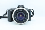 Minolta Dynax 303si 35mm SLR Kit with Sigma Zoom 28-105mm f/3.8-5.6