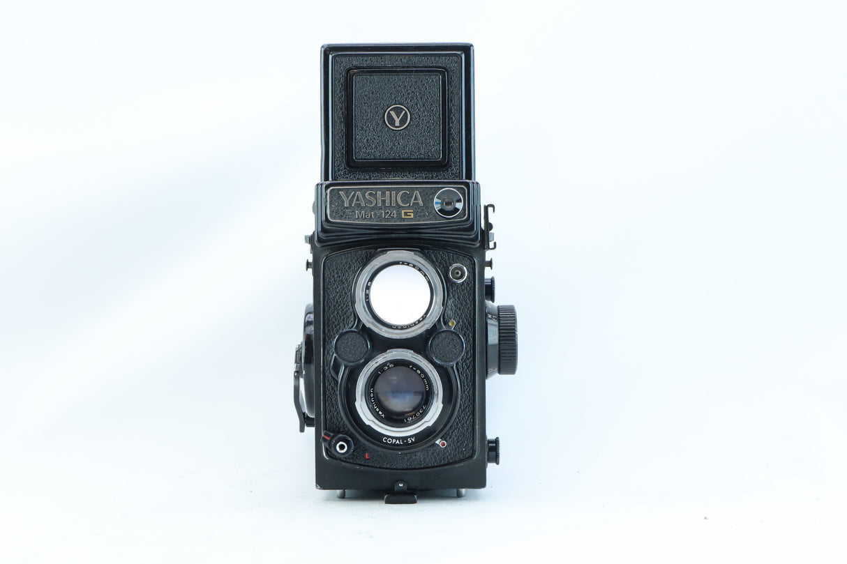 Yashica Mat 124 Medium Format TLR