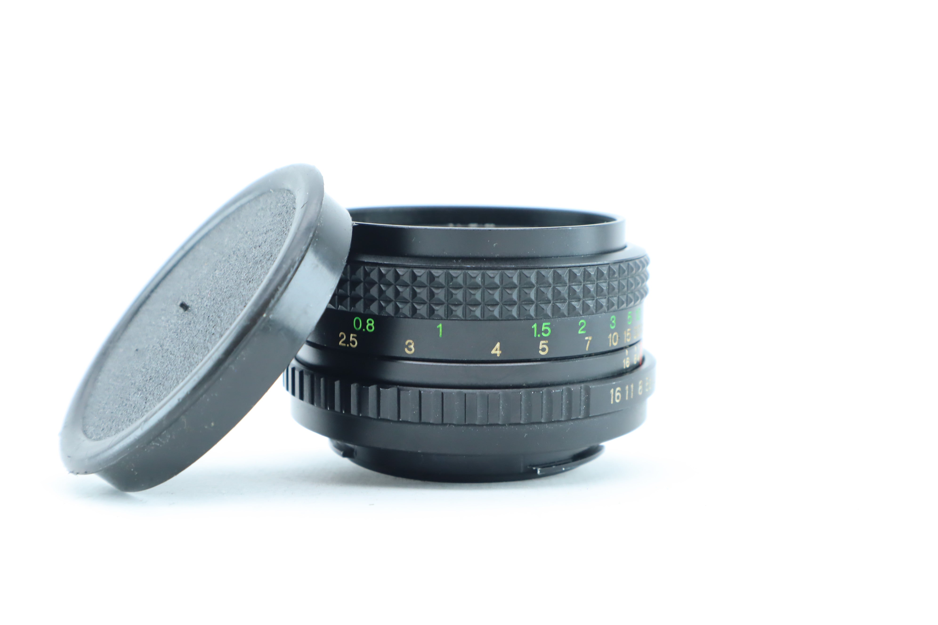 Petri Penta フィルムカメラ 50mm f/2 Petri Penta (1959) - mike eckman dot com