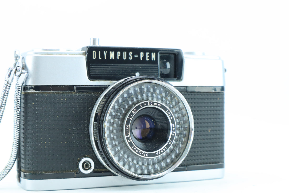 Olympus Pen EES-2 35mm Half-Frame Compact
