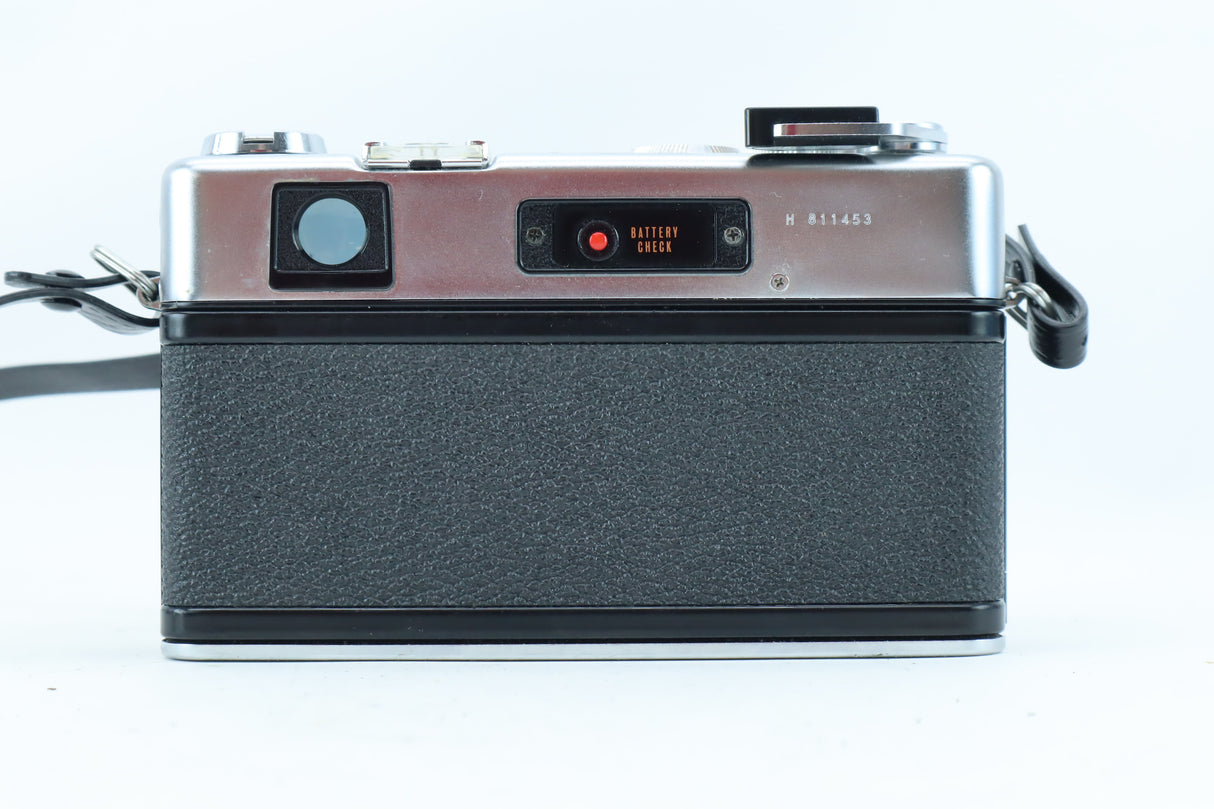 Yashica Electro 35 GSN 35mm Rangefinder Kit