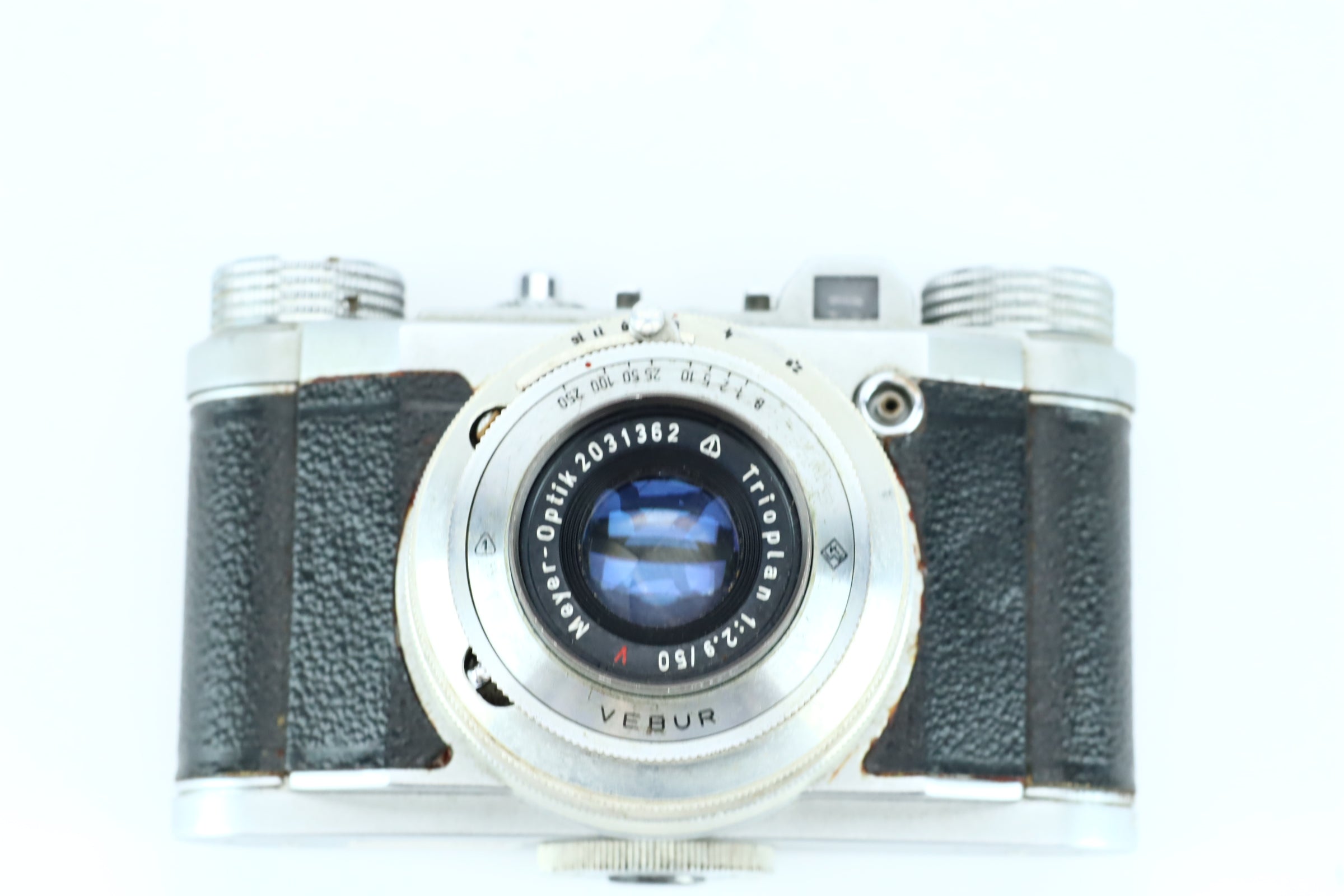 Altix / Meyer-Optik Trioplan 50mm f/2.9 – Hard to Find Camera Store
