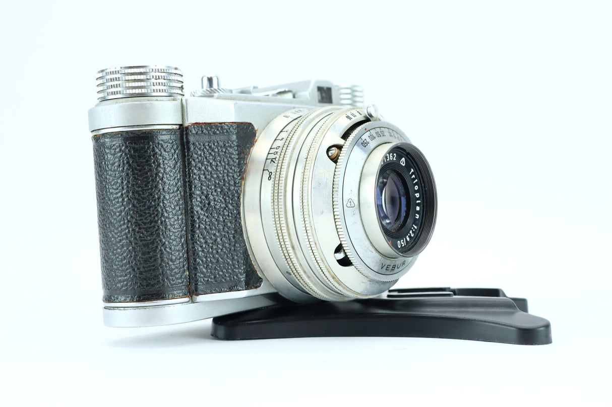 Altix / Meyer-Optik Trioplan 50mm f/2.9