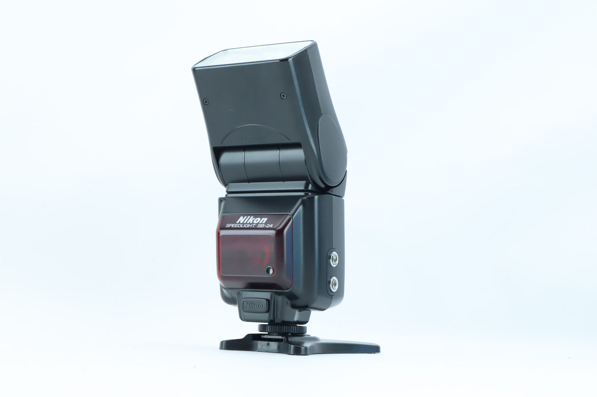 Nikon Speedlight SB-24
