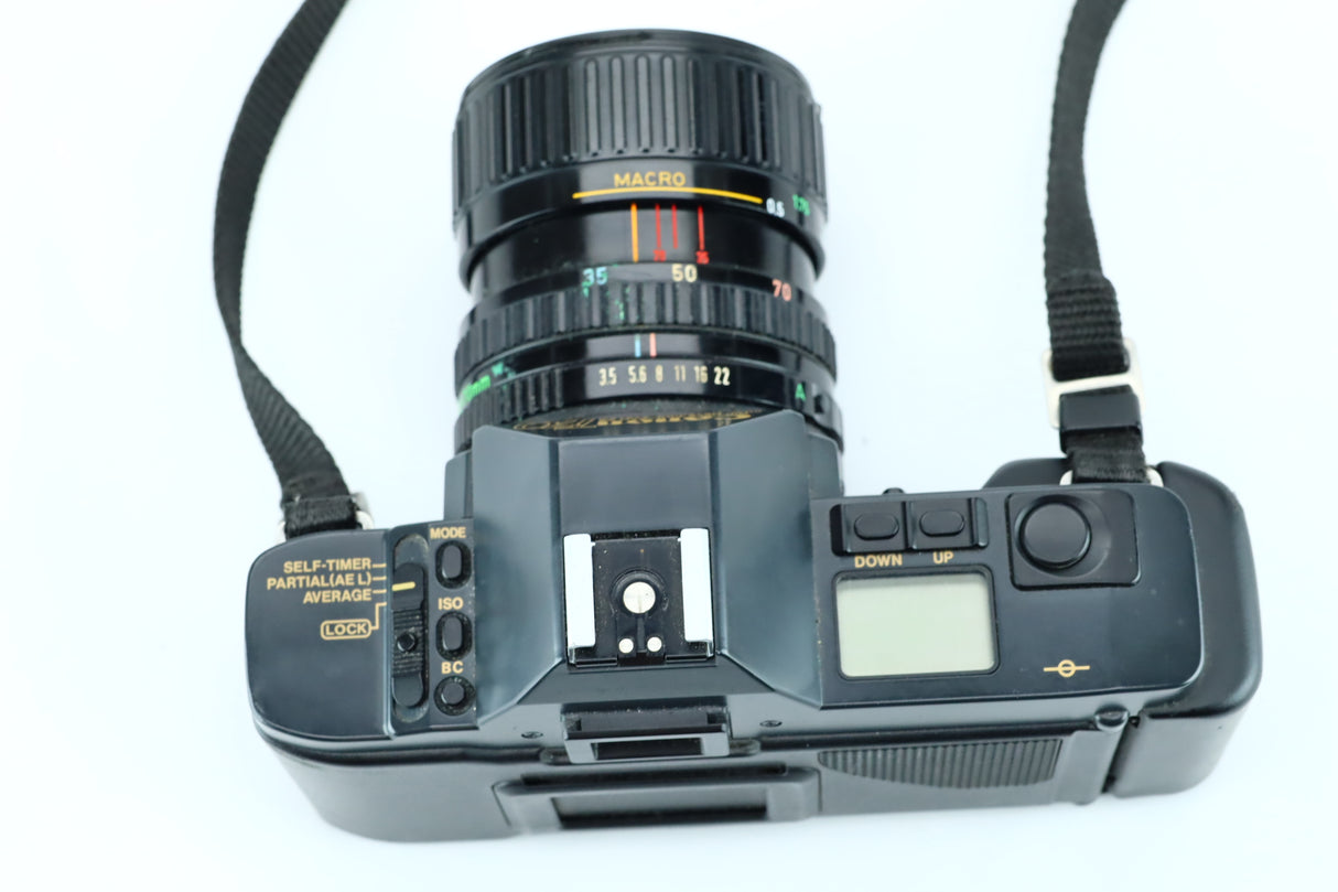 Canon T70 with Canon FD 35–70mm f/3.5–4.5