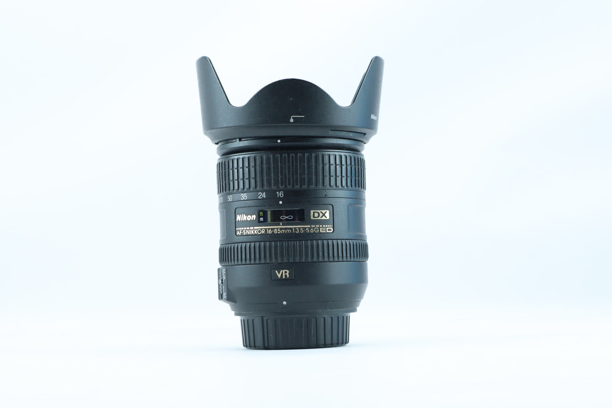 Nikon AF-S DX Nikkor 16-85mm f/3.5-5.6G