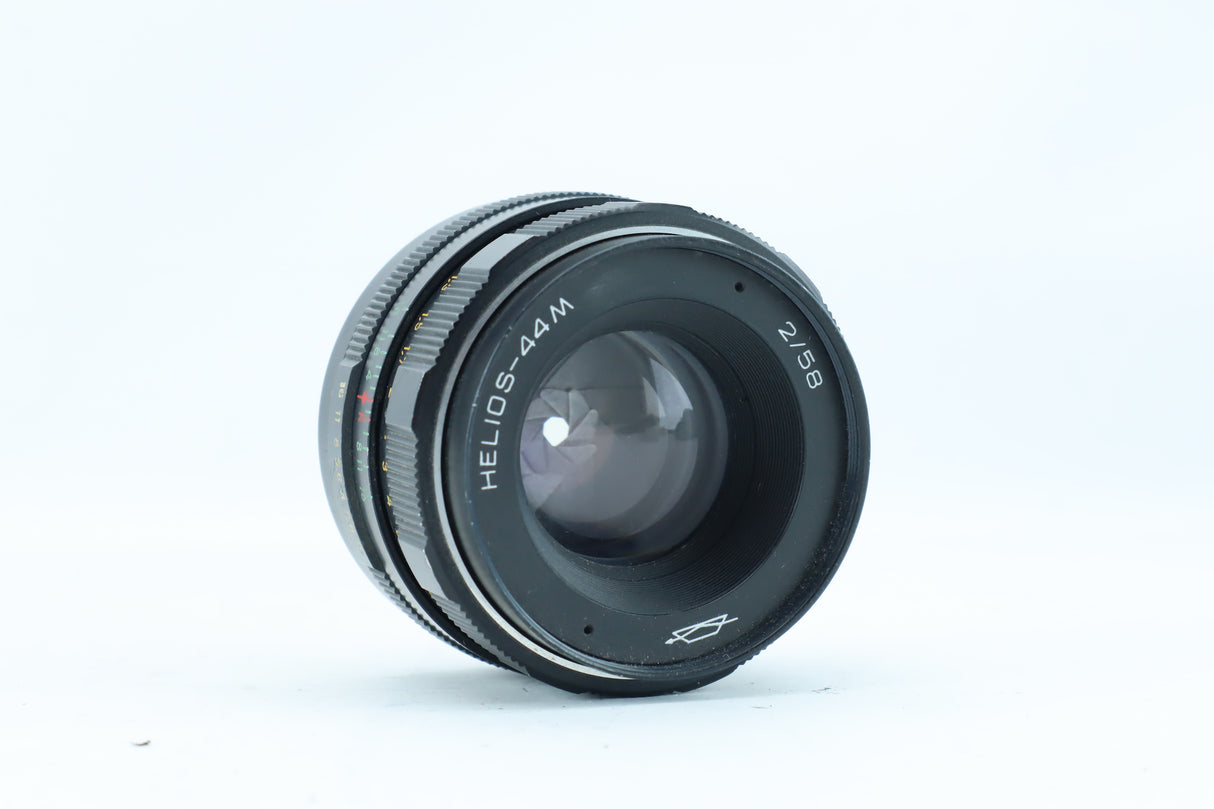 Helios 44M-2 58mm f/2