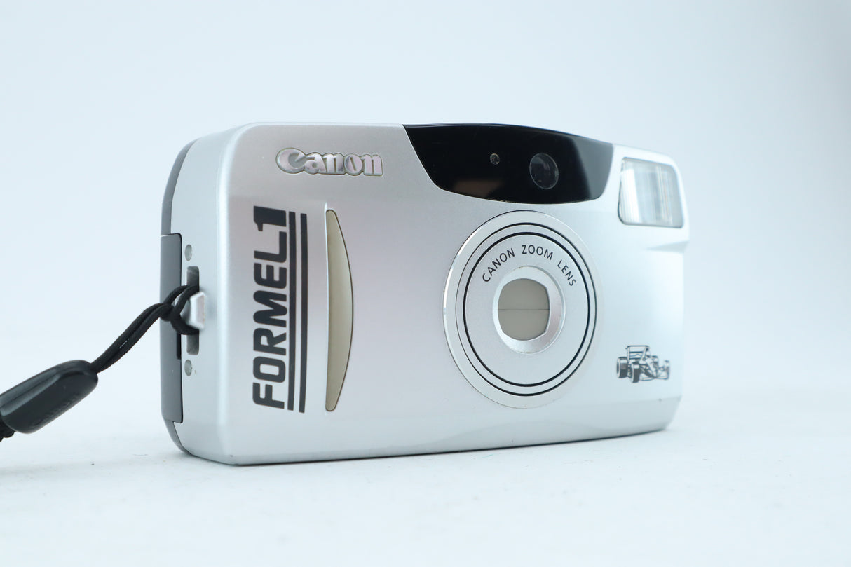 Canon formel 1 with zoom lens