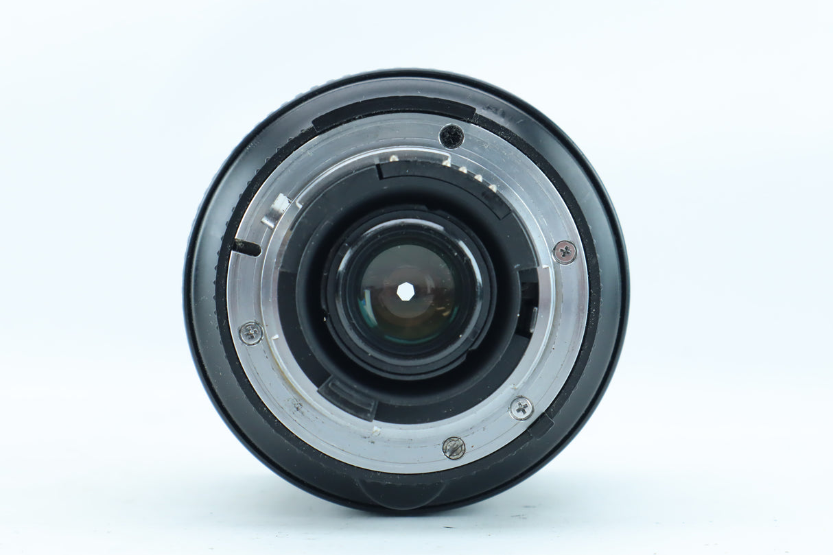 Nikon AF Nikkor 28-200mm f/3.5-5.6D