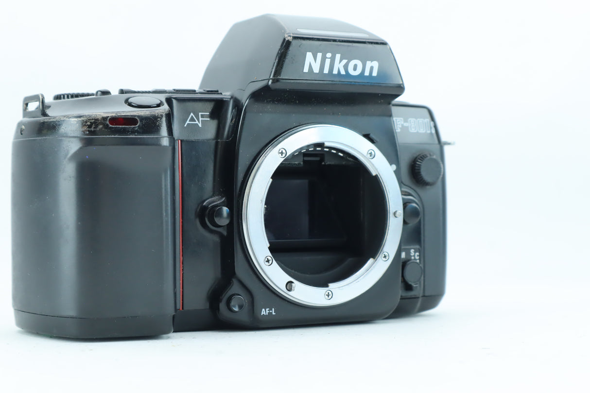 Nikon F-801S 35mm SLR
